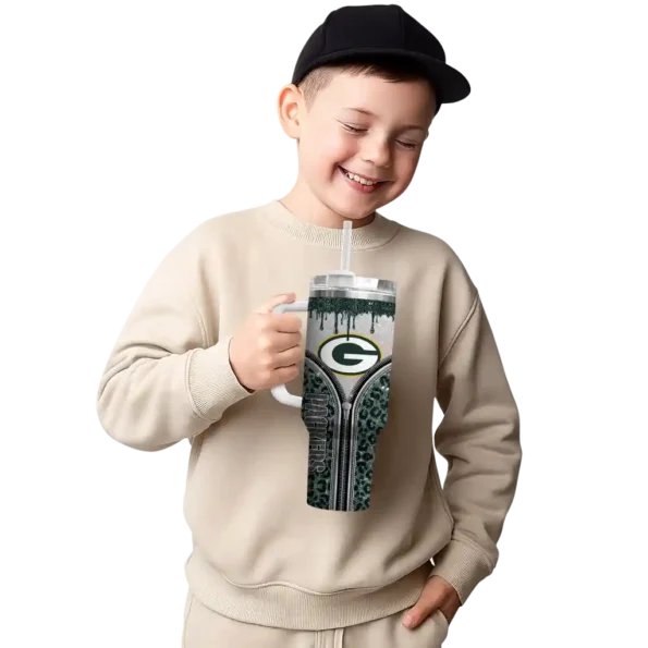 personalized green bay packers leopard zipper green curved tumbler latest model.webp