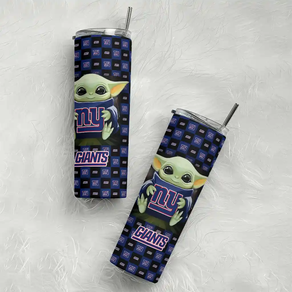 custom-new-york-giants-yoda-cozy-blue-black-skinny-tumbler-top-rated.webp